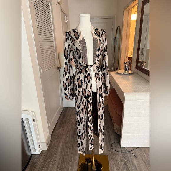 NWT Fate animal print long cardigan waist tie knit long cheetah print cardigan L - Picture 4 of 15